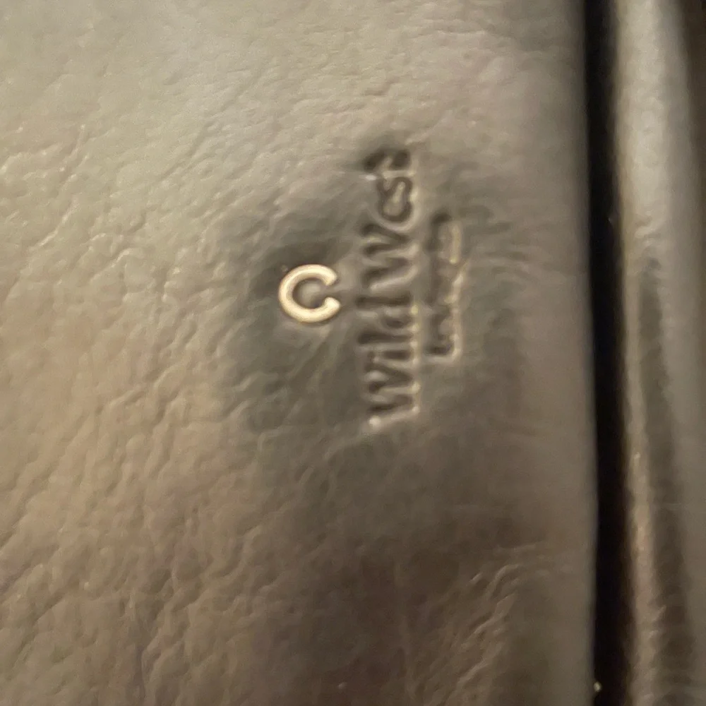 Wild West Los Angeles Black Leather Backpack - Picture 2 of 8